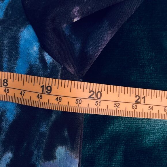 LS Collections Art Design Tunic - Picture 6 of 8